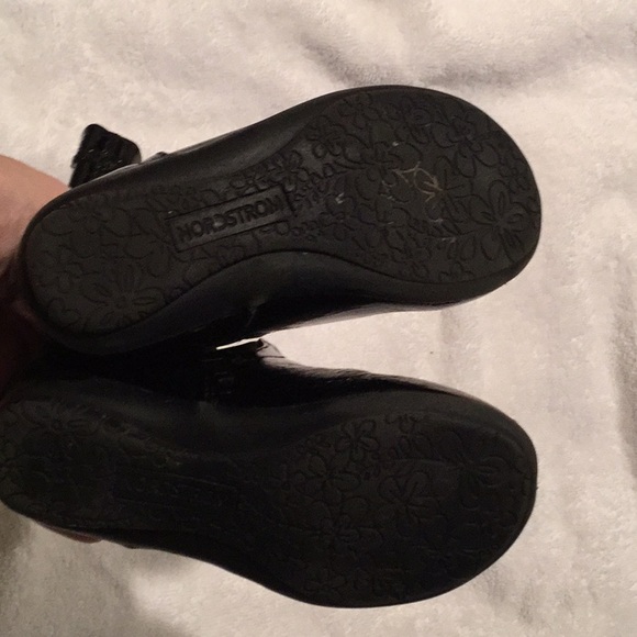 Nordstrom Kids Black Boots - Picture 5 of 8
